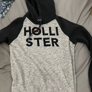 Hollister men’s hoodie